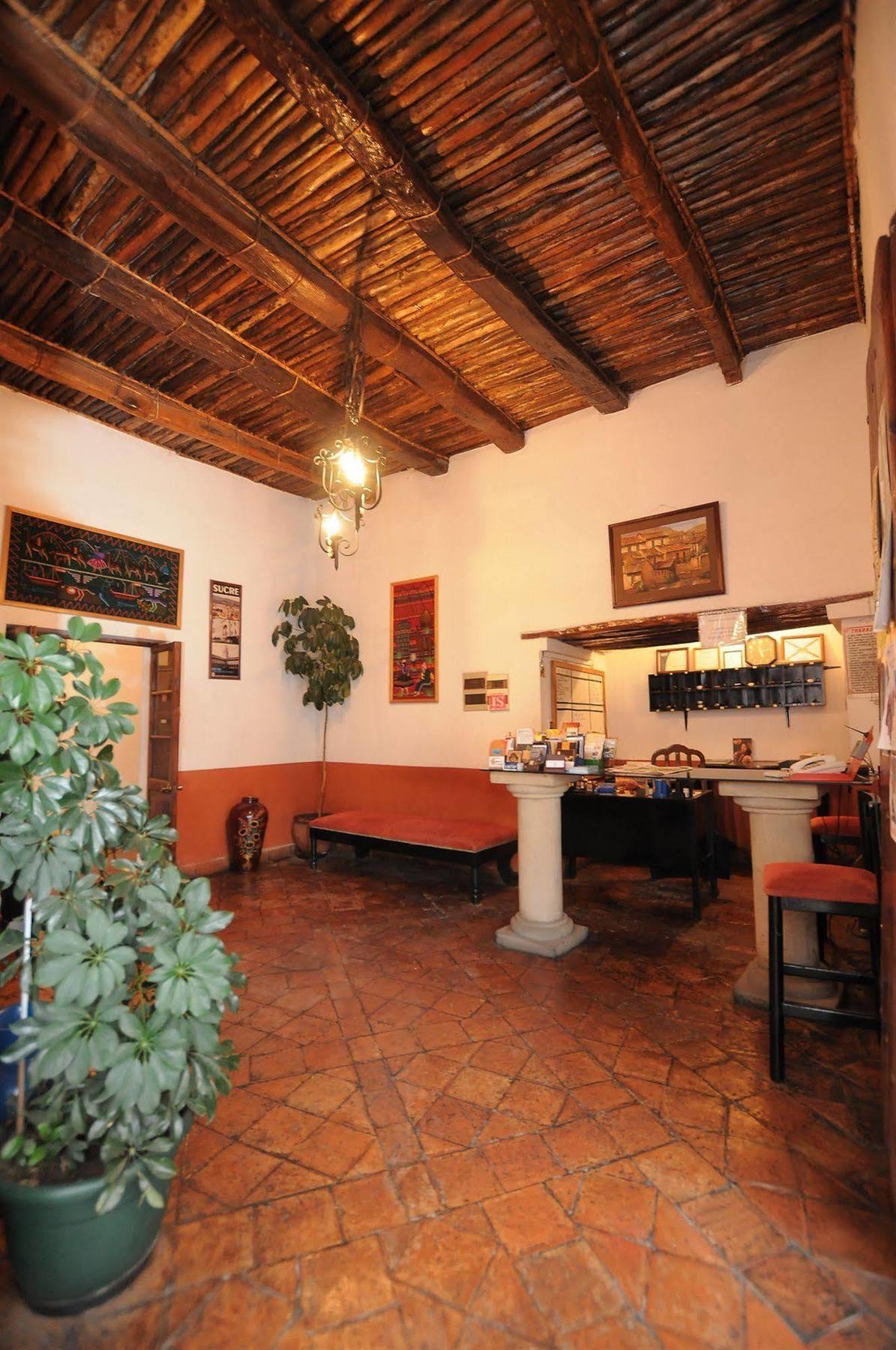 Hostal Recoleta Sur Sucre Extérieur photo